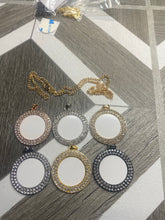 Load image into Gallery viewer, Double Blinged circle necklace
