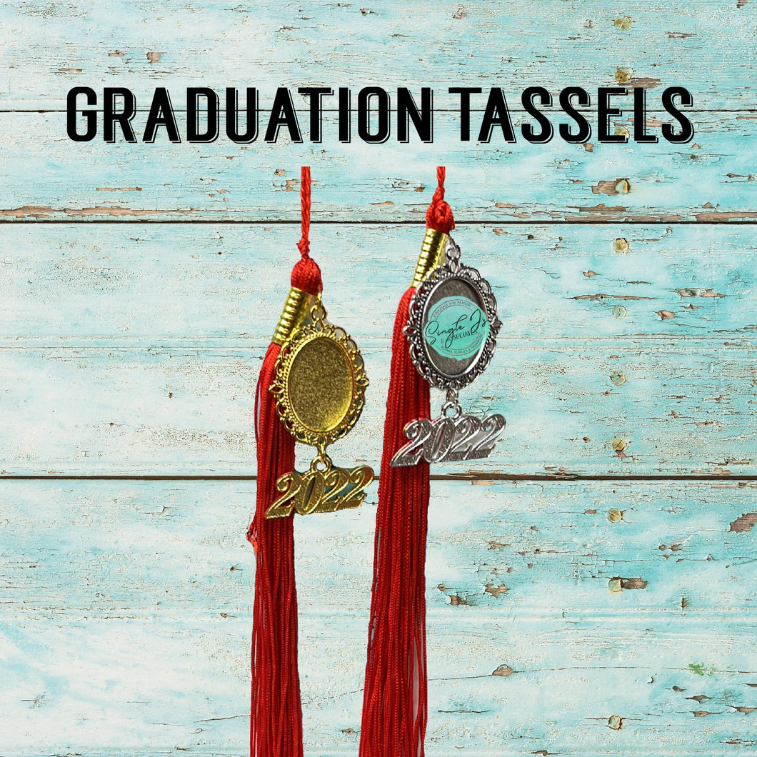Graduation Tassels 2022 just tear off the 2022 for a non year item