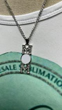 Load image into Gallery viewer, Bling Mom Necklace
